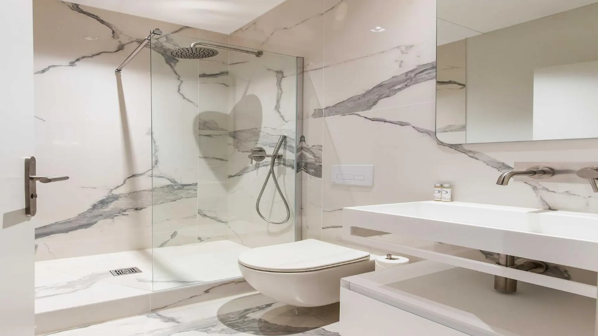 Authentic Apartment - 2Br 6P - Quinze-Vingts París